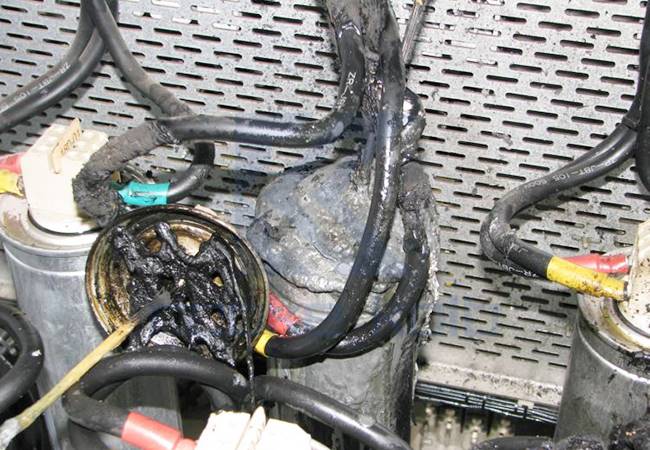 并联电力电容器电流增大会有哪些影响？