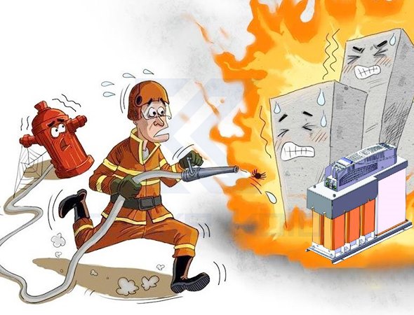 智能型电容器在无功补偿时造成火灾？