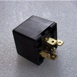 汽车继电器异常情况诊断和解决方法